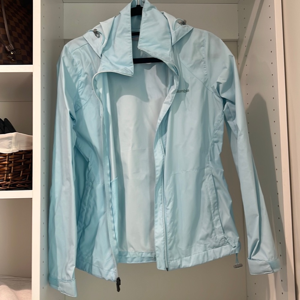 Columbia light rain jacket